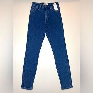 Neuw Women’s Marilyn Super High Skinny Blue Jeans Size- 26 ( New With Tags )